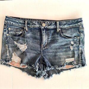 AMERICAN EAGLE DISTRESSED EXPOSED PINK POCKET SHORTIE JEAN SHORTS SIZE 14